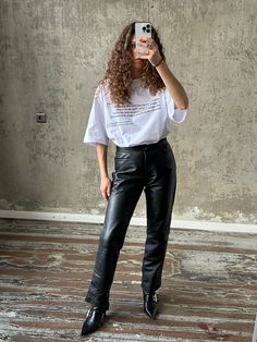 "Vintage genuine leather trousers in black, high/mid rise, button and zip closure, two sides pockets, with a thin lining, fits XS-M, perfect vintage condition Measurements  Waist 78 cm / 30.7\" Hips 92 cm / 36.2\" Length 101 cm / 39.8\" model's height 166 cm / 65.4\"" Fitted Vintage Leather Pants, Classic Black Full-length Leather Pants, Black High-waisted Polyurethane Leather Pants, Fitted Full-length Leather Pants With Zipper Closure, Distressed Leather Jacket, Black Tight Full-length Leather Pants, Womens Trousers, Womens Pants, Leather Trousers