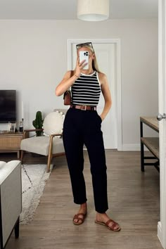 Comfy Business Casual Outfits Summer, Sporty Minimalist Style, Summer Office Outfits Casual Work Attire, Court Fits, Mia Outfits, Bangkok Shopping, Boston Outfits, Summer Workwear, Office Fits