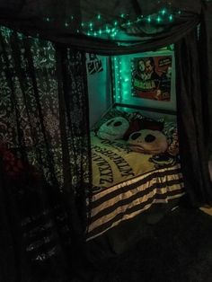 emo halloween room ideas inspo goth aesthetic Emo Room, Gothic Bed, Grunge Bedroom, Halloween Bedroom Decor, Gothic Room, Gothic Bedroom, Halloween Bedroom, Hiasan Bilik Tidur, Chill Room