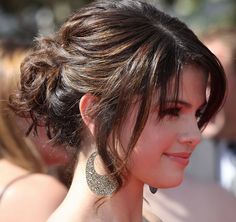 Latest And Cute Messy Bun Hairstyle For Women The WoW Style