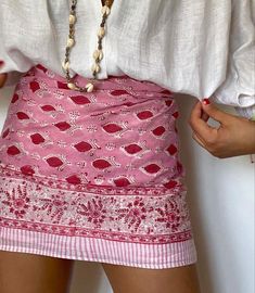 Look Boho Chic, Colour Trends, Trends 2023, Pink Skirt, Summer Skirts