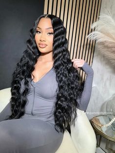 #crimps #hairstyles #ootd Crimped Buss Down, Crimped Hair Middle Part, Crimp Long Black Hair, Crimped Hair Aesthetic, Middle Part With Crimps Black Women, Middle Part Sew In Crimps, Crimped Middle Part, Crimp Wig, Wig Crimp Hairstyles