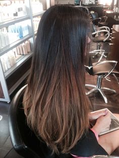 Ombré! Dark Ombre Hair, Black Hair Ombre, Highlights Ideas, Brown Ombre Hair, Ombre Highlights, Hair Ombre, Brown Hair Balayage, Ombré Hair, Hair Color Highlights