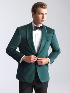 Our Emerald Green Velvet Jacket is an Ultra Slim single button shawl lapel jacket with double vents to create an amazing tailored fit. The Emerald Green pairs well with black Ultra Slim pants or smoke Modern Fit pants. This tuxedo jacket is sold separately and can be rented through our tuxedo rentals program. Green Wedding Tuxedo, Loki Wedding, Velvet Blazer Mens, Wedding Menswear, Green Suit Jacket, Velvet Suit Jacket, Velvet Dinner Jacket, Mens Formalwear, Suits Groom