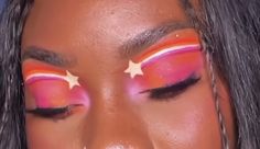 Lesbian Pride Eyeshadow, Lesbian Flag Eyeshadow, Lesbian Flag Makeup Look, Ace Pride Makeup, Pride Makeup Lesbian Flag, Lesbian Eye Makeup, Bi Flag Makeup, Maquillage Pride