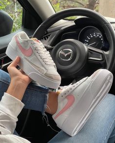 Snicker Shoes, Tenis Nike, Preppy Shoes, Cute Nike Shoes, Womens Athletic Shoes, Cute Nikes