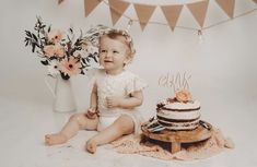 Vintage 1st Birthday Photoshoot, Birthday Studio Photoshoot Ideas, Birthday Studio Photoshoot, Baptism Photoshoot, Bunny Birthday Theme, Boho Cake, Studio Photoshoot Ideas, Photoshoot Backdrops