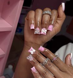 Shorties Nails, Preppy Nails, Junk Nails, Nail Collection, Acrylic Toe Nails, Butterfly Nails