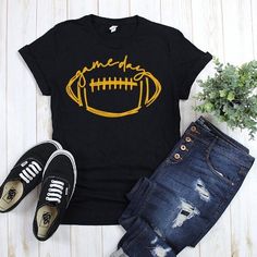 Game Day // Bella Canvas // Football Graphic Tee Screenprint - Etsy Game Day Tshirt, Gold Vans, Football Graphic Tee, Game Day Football, Base Ball, Football Mom, Tee Design, Heat Press, Washing Instructions