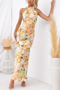 Happier Now Satin Floral Halter Maxi Dress Maxi Dress Sale, Party Kleidung, Halter Maxi Dress, April 4, Halter Maxi, Backless Maxi Dresses, Style Party, Midi Dress Party, Guest Dress