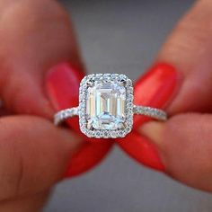 White Gold Classic Halo Emerald Cut Engagement Ring Emerald Cut Halo, Halo 2, Rings Ideas, Emerald Cut Engagement, Princess Ring, Look Retro, Moissanite Diamond Rings, Emerald Engagement Ring Cut, Ringe Gold