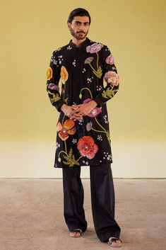 Shirley Poppy, Couture Ready To Wear, India Fashion Men, Tropical Outfits, Man Dress Design, Indian Wedding Clothes For Men, Denim Diy Clothes, Rahul Mishra, Kurta Pajama Men