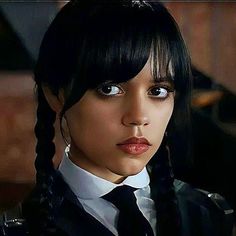 Jenna Ortega Wednesday Addams Makeup, Wednesday Adams Haircut, Wednesday Make Up Look, Wednesday Adam’s Halloween Makeup, Wednesday Costume Makeup, Wednesday Addams Lipstick, Wednesday Addams Jenna Ortega Makeup, Wednesday Addams Haircut, Wednesday Adam’s Make Up