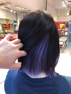 Earloop Highlights Hair, Highlights Hair Purple, Dye Under Hair, Under Lights Hair, Short Purple Hair