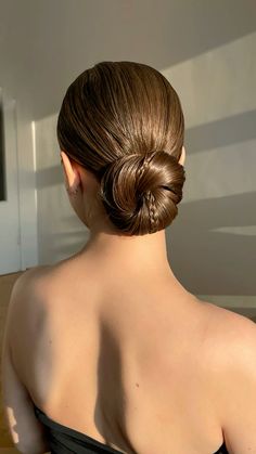 Bridesmaid Hairstyles Bun, Bridal Hair Buns, Hairstyles Bun, Bridesmaid Hairstyles, Wedding Hairstyle, Hair Bun, Bridesmaid Hair, Bun Hairstyles, Bridal Hair