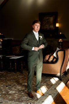 Custom dark green wedding suit.  Photographer: https://beccaphoto.co Dark Green Wedding Suit, Green Wedding Suit, Dark Green Wedding, Green Suit, Wedding Suit, Custom Suit, Groom Attire, Men's Suits, Tailored Suits