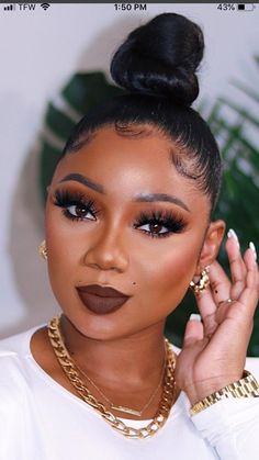 Brown Girls Makeup, Dark Makeup, Glamour Makeup, Dark Skin Makeup, Makeup Obsession, Makeup For Black Women