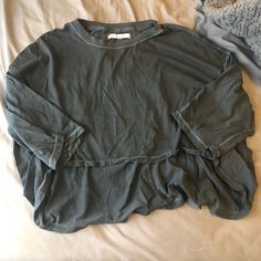 Oversized Tee By Free People In Charcoal. Never Worn Oversized Washed Black Top, Oversized Comfortable Tops, Oversized Cotton Top With Shirttail Hem, Trendy Boxy Fit Long Sleeve Tops, Washed Black Relaxed Fit Tops, Oversized Relaxed Crew Neck Top, Casual Boxy Fit Top For Layering, Relaxed Long Sleeve T-shirt For Fall, Relaxed Washed Black Cotton Top