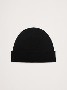 This cotton beanie is made from soft, organic cotton with a beautiful rib stitch texture, crafted for a modern, fisherman-hat style fit that sits higher on the head than the average beanie.  Organic: Made with certified, organically grown cotton that's easier on the earth.  Length (flat): 7. 5" Cotton Beanie, Rib Stitch, Beanie Black, Hat Style, Fisherman Hat, The Head, Hat Fashion, The Earth, Banana Republic