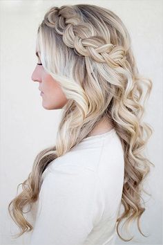 Long braided wedding hair with loose curls. Cute Braided Hairstyles, Hair Homecoming, Hairstyles Wedding, Wedding Hair Down, Long Blonde, Hairstyles Black, Formal Hairstyles, Long Blonde Hair, Wedding Hair And Makeup