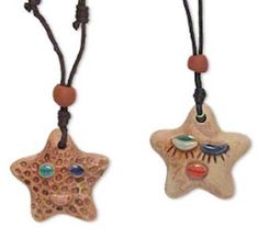 Porcelain Hand Painted Star Face Necklaces Cinnamon Altoids, Clay Necklace Pendant, Star Necklaces, Star Face, Funky Rings, Belly Button Piercing Jewelry, Mountain Jewelry, Necklace Chain Types, Slip Knot