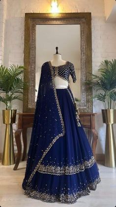 Add some sparkle to your wardrobe with these stunning Pakistani Designer Heavy Indian Lengha Lehenga Choli! Available in beautiful blue color, stitched up to size S,XL(44 inches), made with heavy georgette material. Perfect for weddings and parties. Get your hands on this ethnic wear now! #PakistaniDesigner #LehengaCholi #WeddingWear #EthnicFashion #BridalFashion #eBay #eBayStore #eBaySeller #Lengha #Blue #India #HeavyGeorgette #Doesnotapply #Women #BridalFashion https://www.ebay.com/itm/29... Indian Wedding Bridesmaids, Indian Lengha, Heavy Lehenga, Red Lehenga Choli, Desi Wedding Dresses, Floral Lehenga