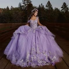 Purple Quinceanera Ideas, Purple Quinceanera Theme, Lilac Quinceanera Dresses, Purple Princess Dress, Lace Princess Dress, Quince Themes