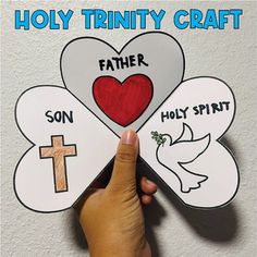 Trinity Shamrock Craft, Trinity Crafts For Kids Sunday School, Jesus Is My Friend Craft, Church Kids Activities, Bible Crafts For Kids Easy, Trinity Craft, Christian Kids Crafts, Ccd Crafts, Trinity Sunday