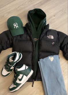 Vintage outfit vintage clothes vintage clothing fall outfit thrifting  outfit inspo inspiration Trendy Boy Outfits, Cute Nike Outfits, Street Style Outfits Men, Street Fashion Men Streetwear, Guys Clothing Styles, Mens Outfit Inspiration, Winter Outfits Men, Mens Fashion Streetwear, Cool Outfits For Men