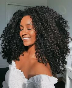 Big Afro, Black Curly Hair, Long Curls, Curly Hair Inspiration, Natural Hair Inspiration, Types Of Curls, Hair Crush, Permed Hairstyles