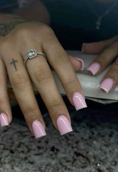 Short Full Sets Nails, Gel Real Nails Ideas, Square One Color Nails, Boxy Nails, Short Solid Color Acrylic Nails, Baddie Classy Outfits, Valentines Nails Designs Pink, Square Neutral Nails, Cute Medium Length Nails