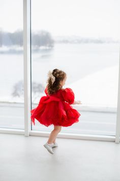 Wedding Holiday Dress With Tulle Ruffles, Princess Organza Dress For First Birthday, Princess Style Organza Dress For First Birthday, Red Ruffled Tutu Dress For First Birthday, Baby Hairstyle, Red Baby Dress, Red Ball Gowns, Red Flower Girl Dresses, Prom Photoshoot