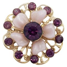 A stylish brooch with amethyst crystals and lilac petals, set in a filigree-style gold-plated setting. Violet Flower Bouquet, Graff Diamonds, Bouquet Brooch, Amethyst Crystals, Bee Brooch, Brooch Bouquets, Antique Brooches, Violet Flower, Diamond Flower