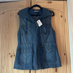 Nwt Jean Hooded Vest Size Large 65% Cotton 35% Yocell Ptp: 20 In Reasonable Offers Welcome Hooded Top With Pockets For Spring, Spring Hooded Top With Pockets, Blue Utility Top For Spring, Blue Utility Tops For Spring, Clothing Aesthetic, Hooded Vest, Love Tree, Tree Tops, Womens Tops