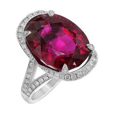 Ring White Gold 18 K Diamond 82-RND-0,99-F/VVS1A Diamond 12-RND-0,05-G/VVS1A Garnet 1-17,95ct Weight 11,04 gram Size 17 With a heritage of ancient fine Swiss jewelry traditions, NATKINA is a Geneva based jewellery brand, which creates modern jewellery masterpieces suitable for every day life. It is our honour to create fine jewelry, and it’s for that reason that we choose to only work with high-quality, enduring materials that can almost immediately turn into family heirlooms. From our selection of precious metals set with genuine precious stones, you can rest assured that NATKINA is jewelry for your everyday life, forever. Rubellite Ring, Stunning Aesthetic, Garnet And Diamond Ring, Burmese Ruby, Piercing Septum, Jewelry Magazine, Rubellite Tourmaline, Platinum Diamond Rings, Art Deco Diamond