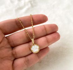 Dog paw necklace Dainty White Necklace For Best Friend Gift, Hypoallergenic White Jewelry For Best Friend, Elegant Paw Print Necklace For Gift, Paw Necklace, Paw Print Necklace, Face Necklace, Catholic Jewelry, Dog Necklace, Dog Jewelry