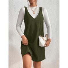 -Item Id 39915264 -Neckline: V Neck -Style: Casual -Type: Pinafore -Waist Line: Natural -Hem Shaped: Straight -Color: Army Green -Pattern Type: Plain -Sleeve Length: Sleeveless -Length: Short -Fit Type: Regular Fit -Fabric: Slight Stretch -Material: Woven Fabric -Composition: 100.0% Polyester -Care Instructions: Hand Wash,Do Not Dry Clean -Sheer: No **Open To Offers!!!** **Bundle To Save More** **30% Off Bundles Of 2 Or More Items!!** ***Orders Go Out Within 5-10 Business Days!! Thank You For Yo Corduroy Pinafore Dress, Corduroy Overall Dress, Shein Outfits, Elegante Casual, Corduroy Dress, Pinafore Dress, Dress For Short Women, Inspired Outfits, 가을 패션