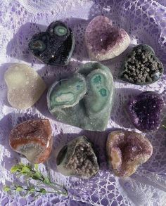 Crystal Vibes, Crystal Aesthetic, Spiritual Crystals, Pretty Rocks, Cool Rocks, Crystal Candles, Crystal Gems, Rocks And Crystals