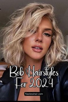 Unlock the secrets of fabulous bob hairstyles with The Ultimate Guide to the Hottest Bob Hairstyles for 2024. Explore a spectrum of cuts and styles for your next head-turning makeover. Trendy Bob Hairstyles, Corte Bob, Bob Hairstyles For Thick, Wavy Bob Hairstyles, Balayage Blonde, Haircuts For Wavy Hair, Haircuts For Medium Hair, Bob Haircut