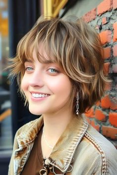 Short Shag Hairstyles, Spring Hair Color, Shag Hairstyles, Short Hair Pixie Cuts, Hair Advice, Haircuts For Medium Hair, Hair Makeover