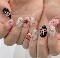 Cute Nails Pink, Nail Y2k, Nails Bow, Nails Coquette, Bow Nails, Fake Nails Designs, Asian Nails, Hippie Nails