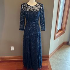 Tahari Arthur S. Levine 3/4 Sleeve Navy Blue Sequin Formal Gown With Silk Shawl , Size 2 Beautiful Gown In Amazing Condition, Only Worn Once Poly Blend Silk Shawl, Formal Gowns, Size 2, Beautiful Gowns, Shawl, Wedding Gowns, Wedding Dresses, Navy, Silk