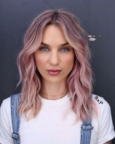 Rock Hairstyle, Long Haircuts, Curls For Long Hair, Summer Haircuts, Medium Layered, Easy Updos, Hair Color Shades, Trending Haircuts