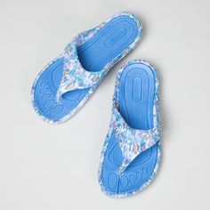 Give your feet a treat! Form-fitted, textured grip footbeds and soles make these flip flops extra comfy and sets them apart, while the darling designs give them eye-candy appeal. Fashionable for the beach or wherever life takes you! Lightweight EVA construction Comfortable, cushy and contoured footbed & soles U.S. women's full sizes 6-11 Wide upper straps Imported Wipe with damp cloth Cute Flip Flops, Paw Print Jewelry, Spirit Clothing, Printed Flip Flops, Fair Trade Clothing, Fair Trade Jewelry, Rescue Animals, Printed Jewelry, Yoga Bag