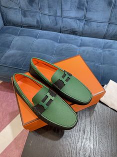 1:1 REPLICA SHOESPRODUCT DETAILSIncludes Shipping bags, dustbag sleeper, care manual, booklet, and tag. Luxury Green Loafers, Green Leather Flat Loafers, Luxury Green Loafers For Business, Driving Loafers, New Years Sales, Hermes Bags, Accessories Store, Men Shoes Size, Clutch Bag