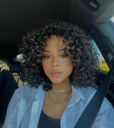 Big Chop Curly Hair, Short Curly Cuts, Curly Head, Curly Cut, Shoulder Length Curly Hair, Natural Curly Hair Cuts, Curly Hair Photos, Crimped Hair, Curly Haircuts