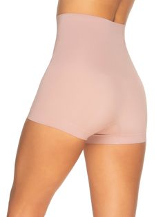 The Fusion Waist Shaping Boyleg is a high-quality shaping garment designed to provide a smooth and streamlined silhouette. With its boyleg design, this shapewear provides firm control to your midsection, waist, tummy, hips, and thighs, while remaining comfortable to wear. Made with a blend of high-quality fabrics, the flawless design and flat seams ensure that the shapewear remains invisible under any outfit. Waist Shapewear, Soft Joggers, Medium Weight Yarn, Minimiser Bra, Pocket Leggings, Lace Cami, T Shirt Bra, Crew Neck Tee, Hazelnut