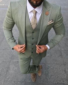 Stylish Mens Fashion, Mens Fashion Smart, Shirt Tucked In, Fashion Suits For Men, Groomsmen Attire