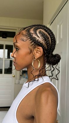 #braids #cornrows #bohobraids Cornrows Added Hair, Corn Row Braids Into Low Bun, Feminine Cornrows, Diagonal Cornrows, Corn Rolls Natural Hair, Creative Cornrows Design, Trending Cornrows Hairstyles 2024, Cornrows With Curly Pieces, Stitch Braids With Curly Hair