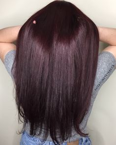 Mahogany Hair Color Burgundy, Brown Burgundy Hair Color, Color Trends 2024, Balayage Hair Color, Plum Hair, Brunette Balayage, Hair Color Burgundy